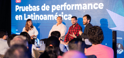 The image displays a panel from last year's edition featuring four individuals discussing performance testing in Latin America.